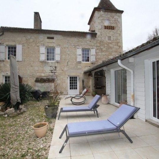  DEMEURES MAISONS PATRIMOINE : Domain / Estate | LAUZERTE (82110) | 943 m2 | 900 000 € 