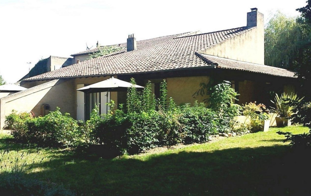 DEMEURES MAISONS PATRIMOINE : House | MIREPOIX (09500) | 342 m2 | 630 000 € 