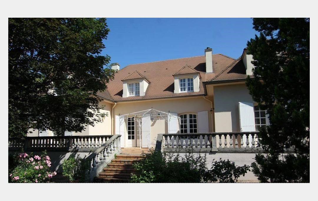 DEMEURES MAISONS PATRIMOINE : Maison / Villa | FOIX (09000) | 300 m2 | 575 000 € 