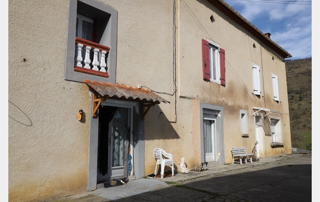 DEMEURES MAISONS PATRIMOINE : House | VARILHES (09120) | 280 m2 | 235 000 € 