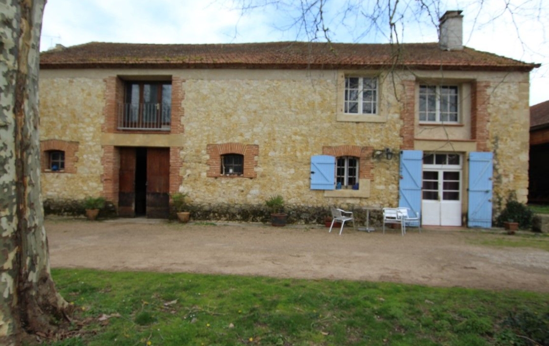 DEMEURES MAISONS PATRIMOINE : House | PAMIERS (09100) | 600 m2 | 1 250 000 € 