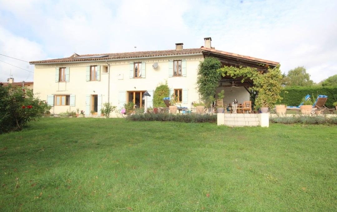 DEMEURES MAISONS PATRIMOINE : Domaines / Propriétés | FOIX (09000) | 300 m2 | 550 000 € 