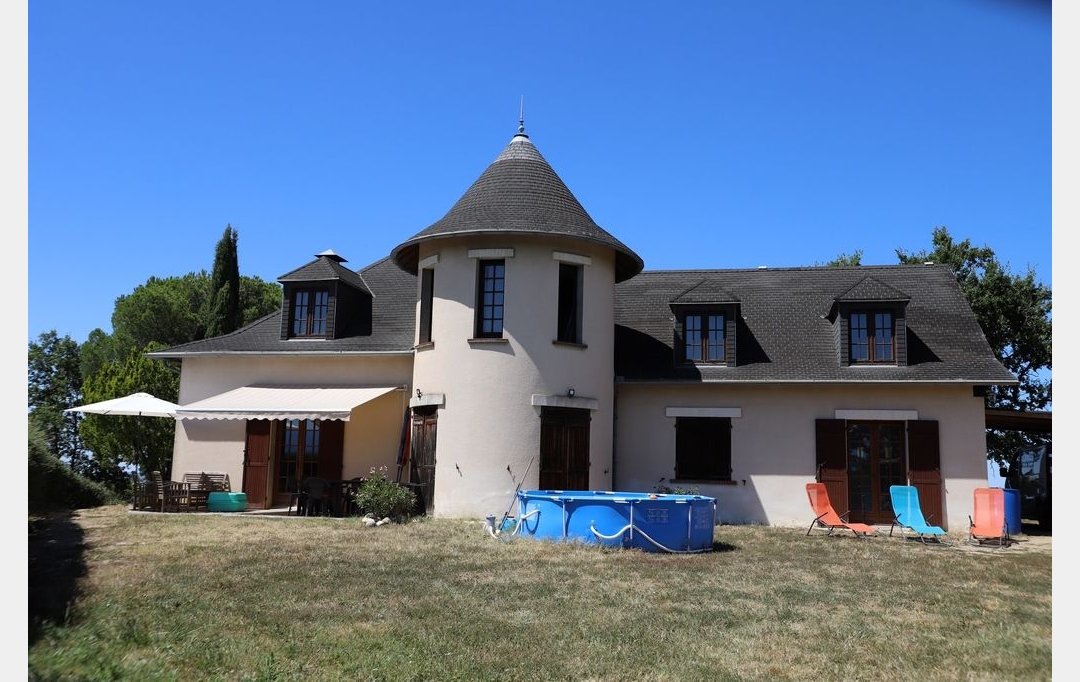 DEMEURES MAISONS PATRIMOINE : House | PAMIERS (09100) | 235 m2 | 399 000 € 