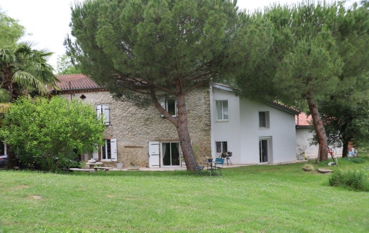  DEMEURES MAISONS PATRIMOINE Domaines / Propriétés | VARILHES (09120) | 295 m2 | 588 000 € 