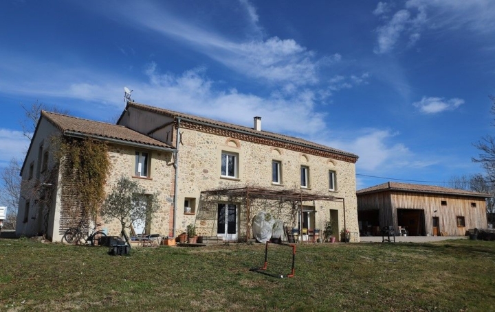 Domaine   PAMIERS  239 m2 529 000 € 